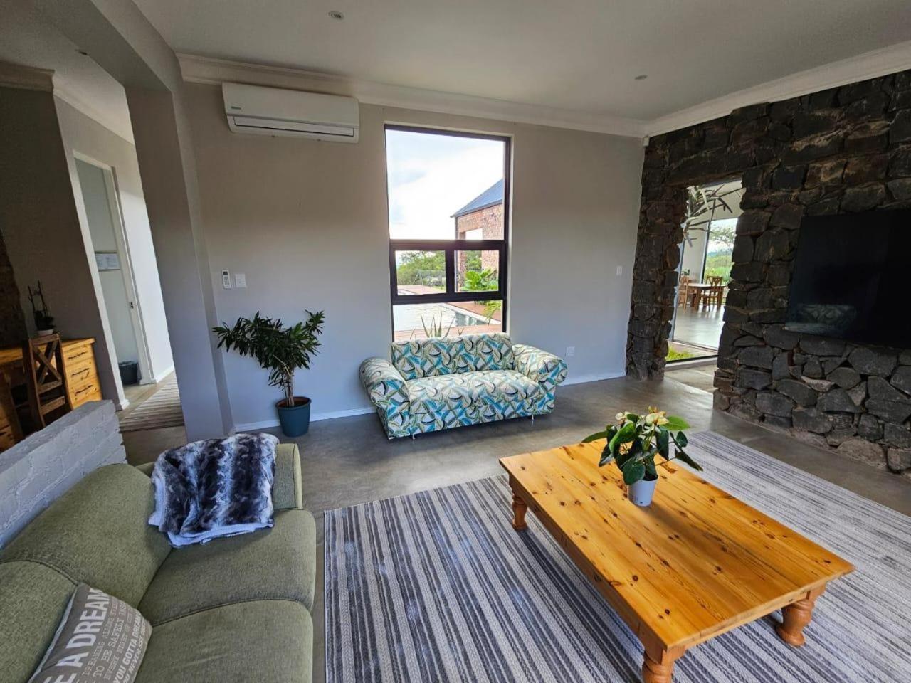 Hilltop House Ladysmith Exterior foto